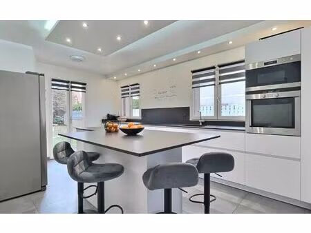 maison la ville-du-bois m² t-5 à vendre  470 000 €