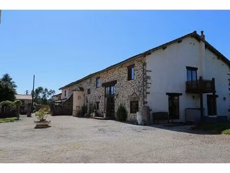 belle conversion de grange avec potentiel de gîte