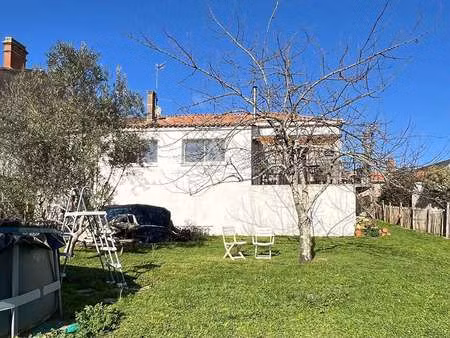vente maison à longeville-sur-mer (85560) : à vendre / 207m² longeville-sur-mer