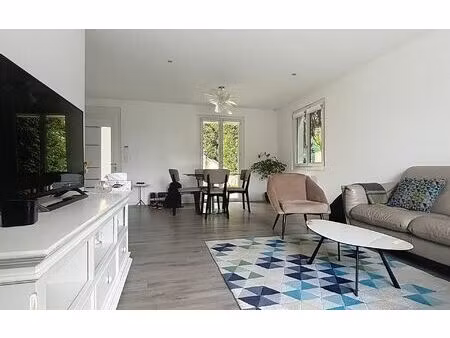 location maison  120 m² t-4 à vétraz-monthoux  2 800 €