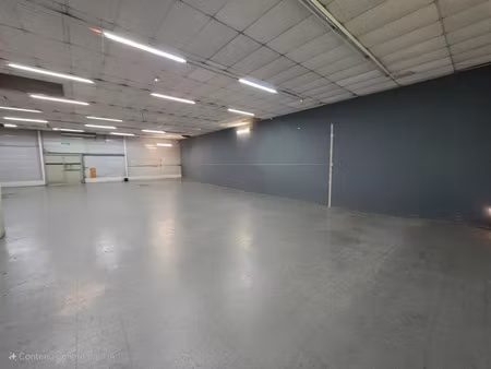 location locaux professionnels 355 m² à fagnières (51510)  2 500 €