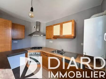 location appartement 4 pièces à vitré (35500) : à louer 4 pièces / 77m² vitré