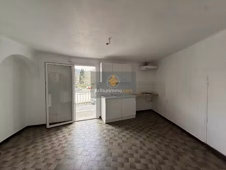 location appartement 1 pièces 37 m2 à apt