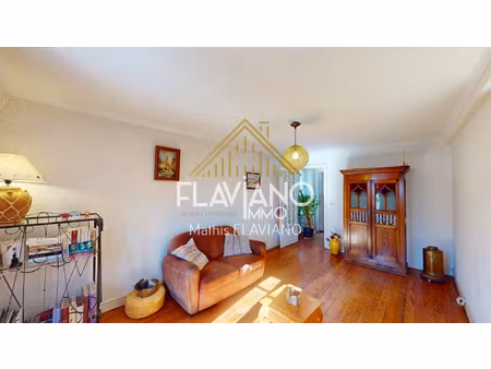 appartement traversant - t3 - centre-ville - ascenseur