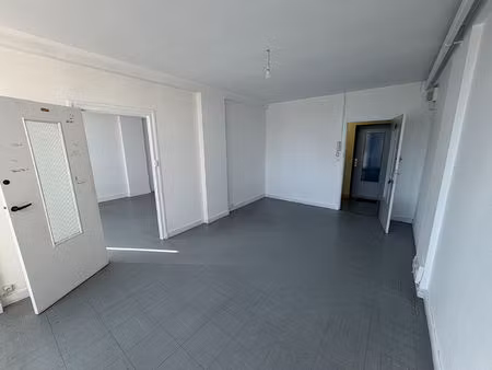 bureaux chalon sur saône 38 m2