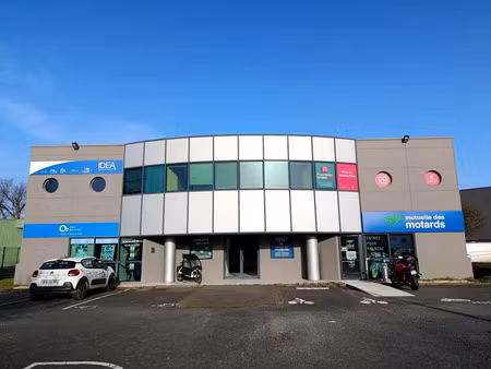 bureaux de 140m² climatisés à mérignac  proche rocade