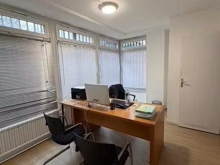 location bureau 65 m2 à paris 15