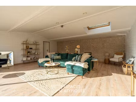 élégante maison familiale avec piscine et dépendance