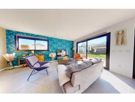 maison le cellier 160 m² t-6 à vendre  438 640 €