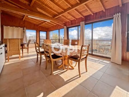 maison familiale avec vue imprenable sur les pyrénées