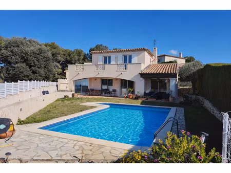 a vendre maison t5 a sausset-les-pins face a la mer avec garage