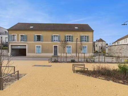 appartement t4 rénové - résidence de standing à survilliers (95)