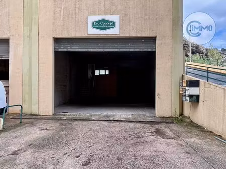 à louer – local de plain-pied 110 m2 zone d'activité de la vallière - saint andré de la ro