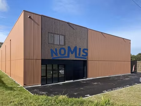 locaux d'activité à vendre  divisibles - le bignon  sud de