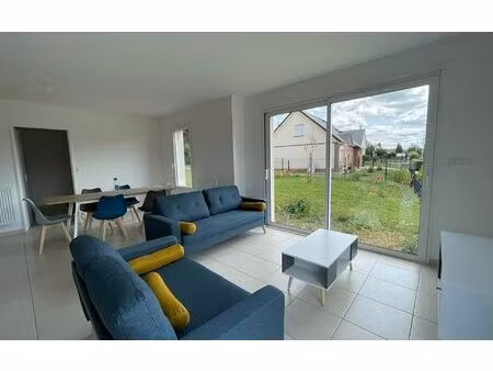 location maison  110.5 m² t-4 à le neubourg  1 145 €