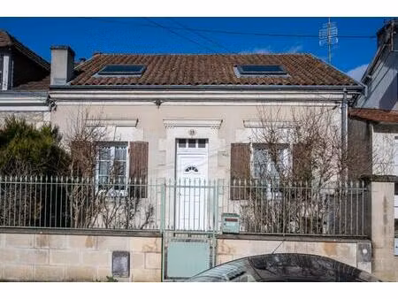 maison de 5 pièces de 95 m² situé à périgueux