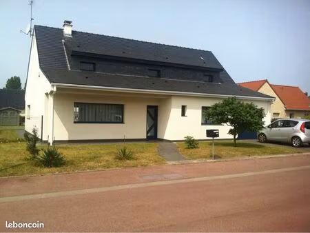 maison de 256 m2 dans une impasse très calme