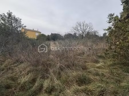 terrain 2 252 m² saint montan