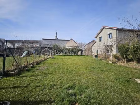 maison de 103 m² à montferrat