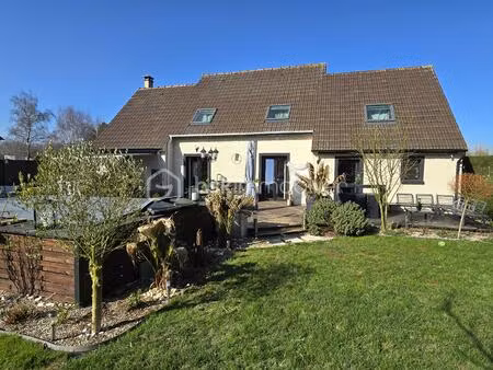 maison de 155 m² à crevecoeur-le-grand
