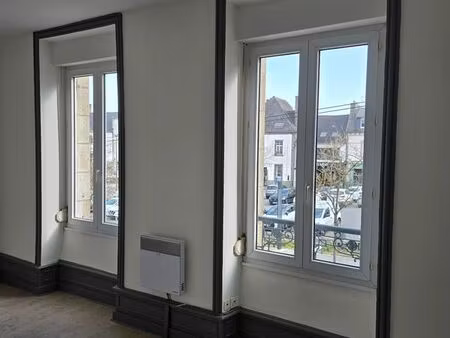 appartement t3 landivisiau centre 65m² 640