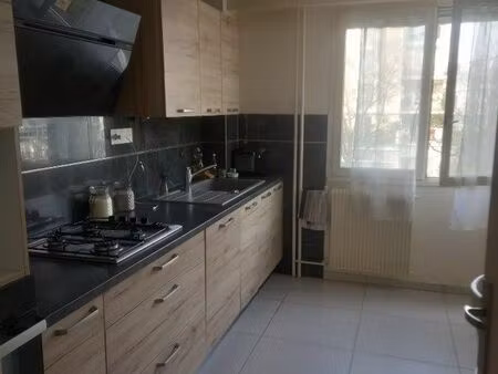 appartement type 4 à louer en centre-ville