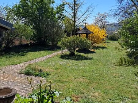 maison 7 pièces - 158 m² - 4 chambres - jardin