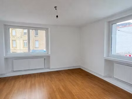 appartement 4 pièces 65 m²