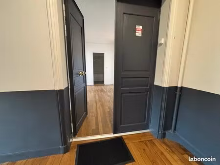 appartement 3 pièces 69 m²