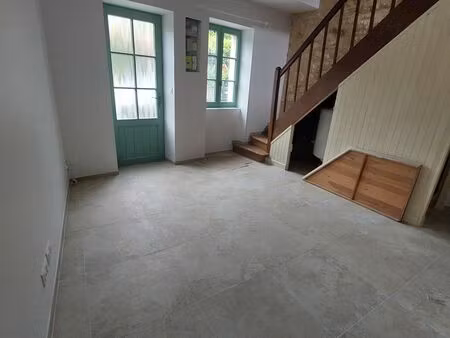 location maison de ville