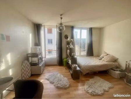 à louer - f1 caen centre