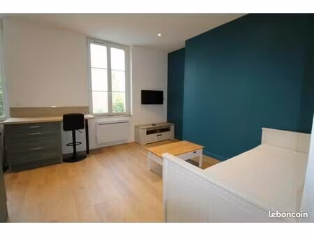 meublé 1 pièce 24 m²
