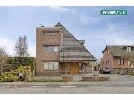 maison spacieuse prête à emménager à zepperen sur un terrain