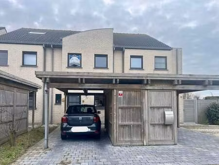 gezinswoning met 3 slaapkamers