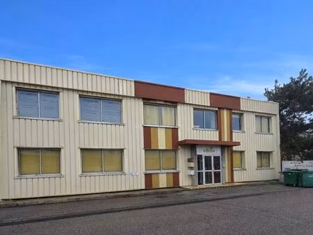 local commercial à louer