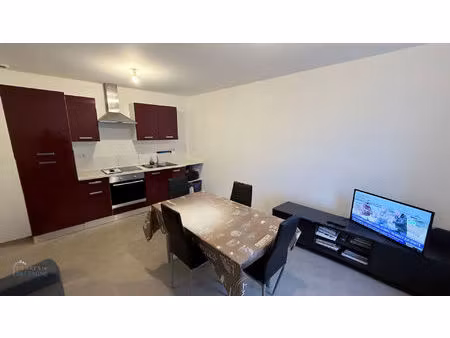 appartement t3 - 49.83 m2 - centre ville de guilers