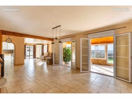 maison de plein pieds avec dépendance