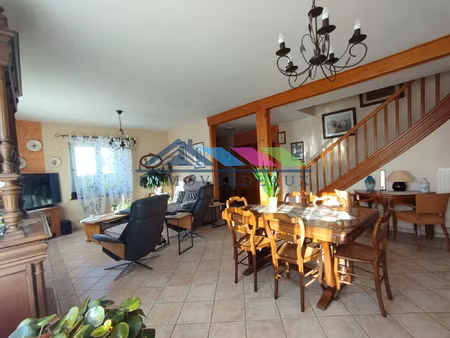 grande et belle maison entièrement rénovée