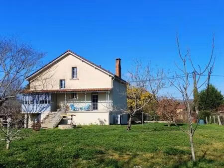 maison le buisson de cadouin 7 pièce(s) 147 m2 jardin de1216 m2