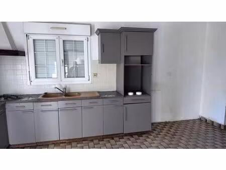 maison saint julien de vouvantes 7 pièce(s) 161 m2