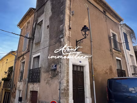 nebian - maison de village a renover