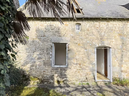 maison en pierre - 55m2 - jardin 52m2 - parking - arradon