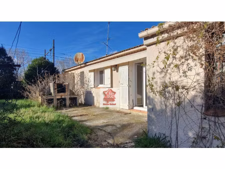 maison plain pied mondragon 84430