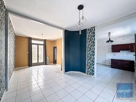 maison 6 pièces 92 m²