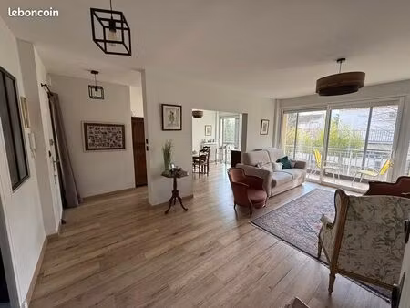 appartement t3/t4 lumineux et calme