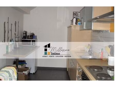 appartement 2 pièces 82 m²