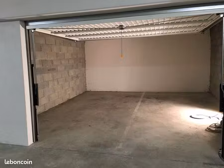 tarnos grand garage en sous sol residence le bastian