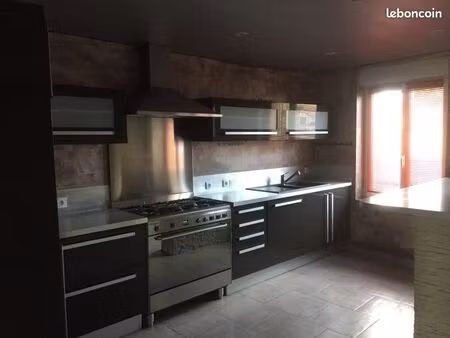 maison de ville avec garage à atton