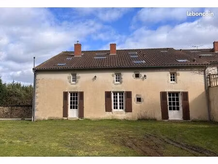 agréable maison rénovée de 125 m2 à louer