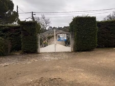 location terrain + garage pour fourgon